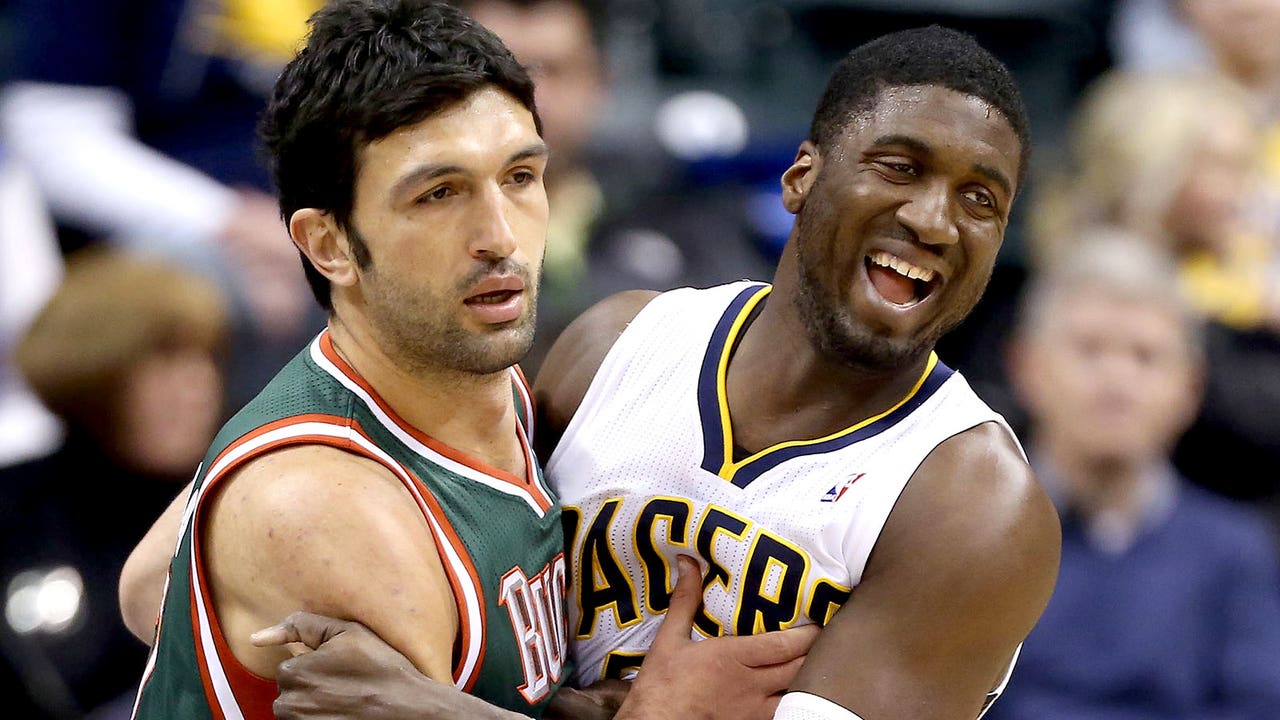 Hibbert leads Pacers past Bucks as NBA opposites meet